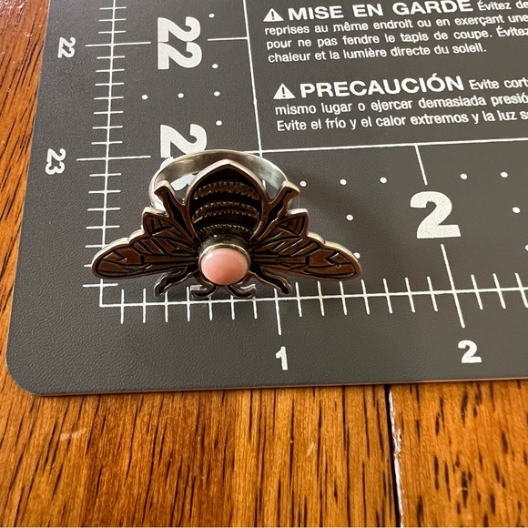Queen Conch Bee Ring – Sterling Silver Statement – Size 8.5 - Picture 9 of 12